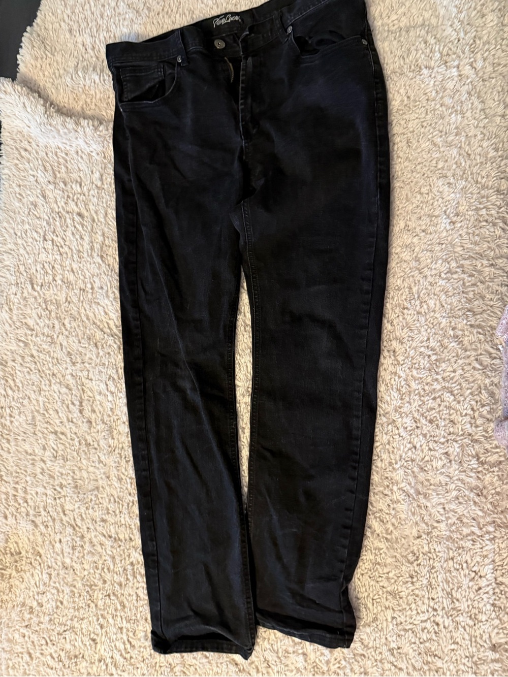 Men’s True Luck black jeans - size 43/30